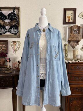 90’s novelty rhinestone western cowgirl boot print light wash cotton denim shirt